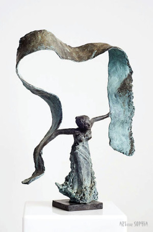 Bronze sculpture of “Isadora Duncan”