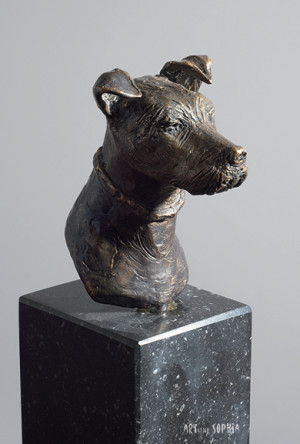 Bronzen beeld hond